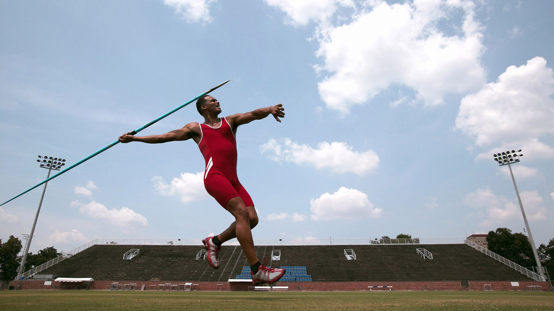 未来发展：F1的商业拓展新方向，f1商业模式